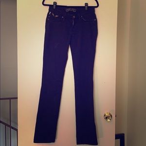 Robin’s Jeans 👖